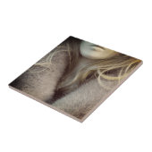 Blonde Mannequin Fliese (Seite)