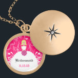Blonde Side Part Fuchsia Bridesmaid Necklace Medaillon<br><div class="desc">Keepake Necklaces Wählen Sie entweder Silver Plated Gold Finish oder Sterling Silver Unique Personalisiert Custom !st Christmas Gift Wedding Party Necklaces - um die Hintergrundfarbe zu ändern - klicken Sie auf Anpassen - wählen Sie das letzte Tool aus dem Drop-Down-Menü und wählen Sie aus einer der angezeigten Farben oder geben...</div>