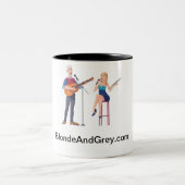 Blonde und graue Tasse (Mittel)
