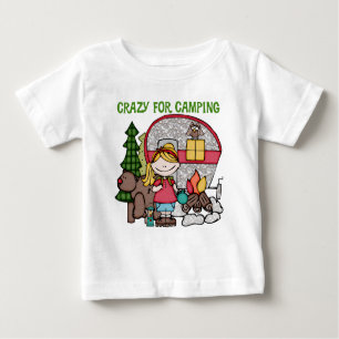 Blondes Mädchen verrückt für Camping Baby T-shirt
