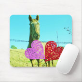 Blondes Pferd und rosa und rote Herzen Mousepad (Mit Mouse)