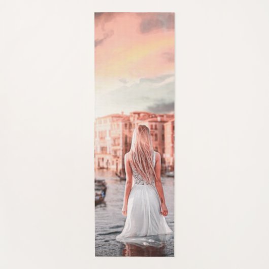 Blondie im romantischen Venedig Yogamatte (Vorderseite)