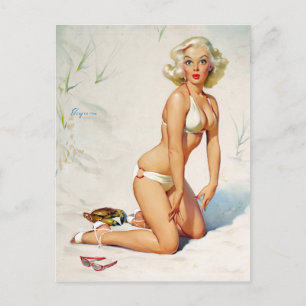 Blondine auf Sand Pin Up Postkarte