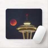 Blood Moon | Seattle Space Needle Mousepad (Mit Mouse)