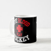 Blood Play Hockey Enforcer Spieler Goon Geschenk Kaffeetasse (Vorderseite Links)