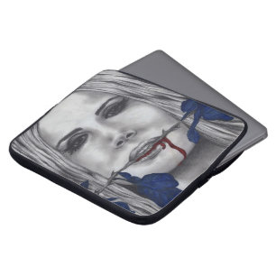 Blood Rose Vampire Woman Goth Horror Fantasy Art Laptopschutzhülle