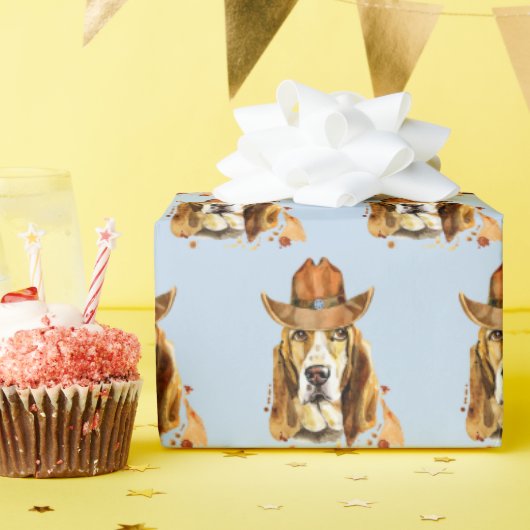 Bloodhound mit Sheriff Cowboy Hat Geschenkpapier (Geburtstagsparty)