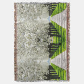 "Bloom Trail Dreams - Tranquisit Pathway" Decke (Vorderseite Vertikal)