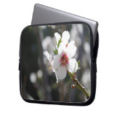 Bloomin Aprikosen-Baum Laptopschutzhülle (Vorderseite Links)