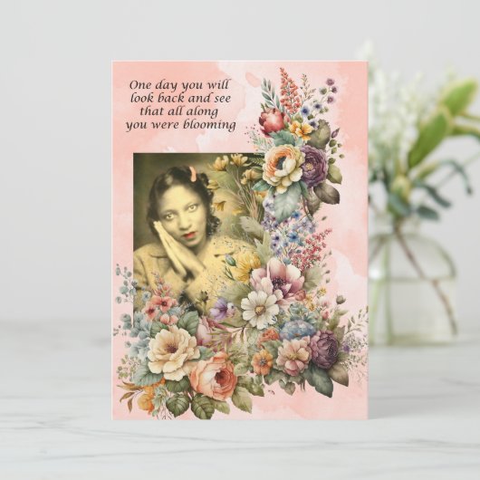 "Blooming all Along" Zitat hübsche Mädchen und Blu Dankeskarte (Stehend Vorderseite)