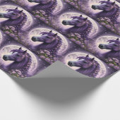 "Blooming Dreams: The Lila Floral Fantasy Horses" Geschenkpapier (Ecke)