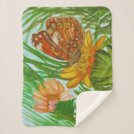 Blooming flower garden sherpadecke