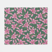 Blooming Lilies in Deep Green Fleece Blanket (Vorderseite (Horizontal))