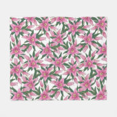 Blooming Lilies in Pastel Pink on White Fleecedecke (Vorderseite (Horizontal))