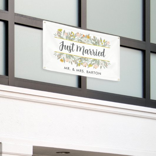 Blooms just Married Car Banner (Äußeres Gebäude)