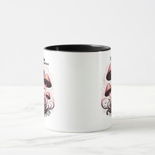 Blooms Shadows - Whimsigoth Mushroom Art Pasta mac Tasse (Zentrum)