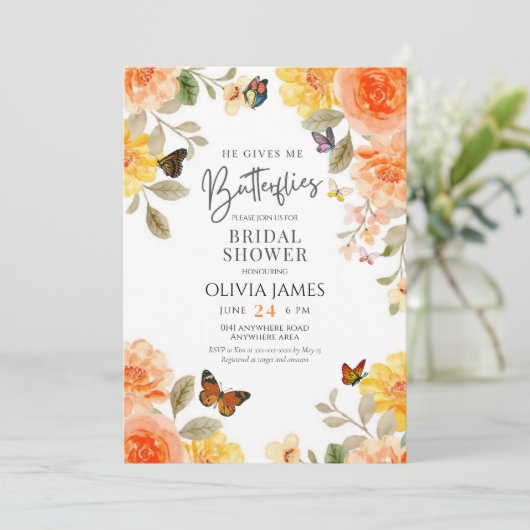 Bloral gibt er mir Schmetterlinge Brautparty Einladung (Stehend Vorderseite)