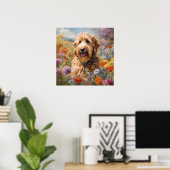 Blossom Buddy: Ein Goldendoodle-Paradies Poster (Heimbüro)