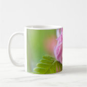 Blossom of a Aquilegia Kaffeetasse (Links)