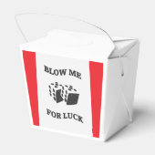 BLOW ME FÜR LUCK GESCHENKSCHACHTEL (Rückseite)