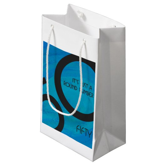 Blue 50 Decade Geburtstag Kleine Geschenktüte (Vorderseite Schrägansicht)