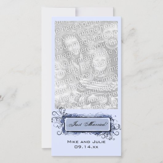 Blue Abstrakt Floral Just Married Ankündigung (Vorderseite)