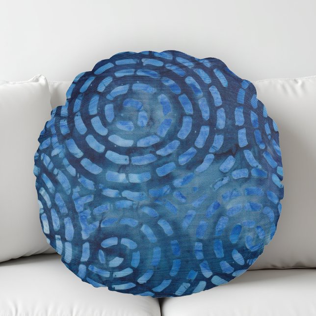 Blue Abstrakt Spirals Boho Batik Rundes Kissen (Von Creator hochgeladen)