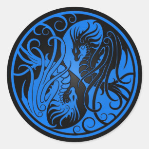 Blue and Black Flying Yin Yang Dragons Runder Aufkleber