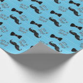 Blue and Black Mustache Bow Krawatte The a Boy Gif Geschenkpapier (Ecke)