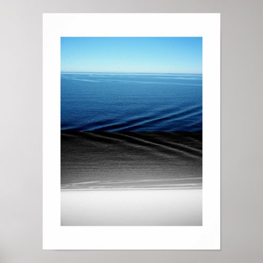 Blue and Black Velvet Reflection Photography Poster (Vorne)