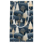 Blue and Cream Snowy Fields Kleine Geschenktüte (Vorderseite)