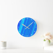 Blue and Cyan Lines Pattern Wall Clock Runde Wanduhr (Zuhause)