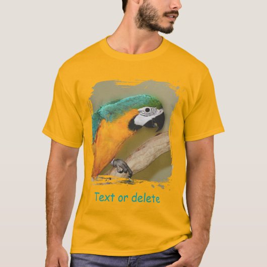 Blue And Gold Macaw Parrot Personalized T-Shirt (Vorderseite)