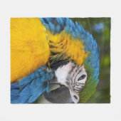 Blue And Gold Parrot Fleecedecke (Vorderseite (Horizontal))