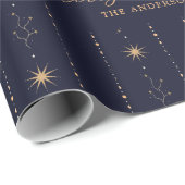 Blue and Gold Stars Frohe Weihnachten Geschenkpapier (Rolleneckpunkt)