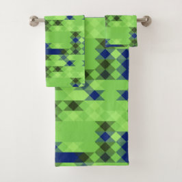 blue and green geometric pattern badhandtuch set