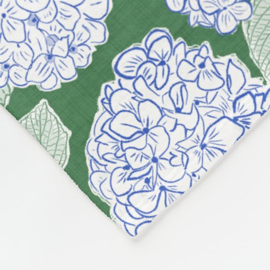Blue and Green Hydrangea Floral Throw Blanket Fleecedecke (Ecke)