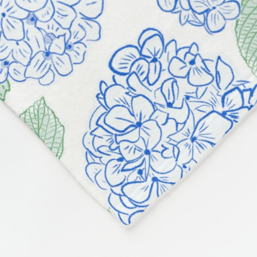 Blue and Green Hydrangea Floral Throw Blanket Fleecedecke (Ecke)