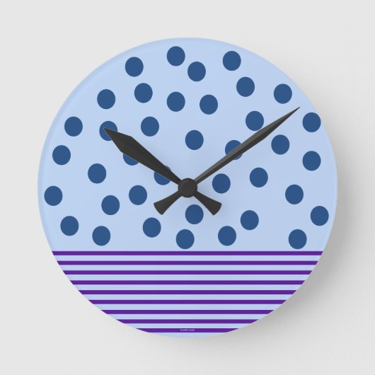 Blue and Lila Time for Fun Runde Wanduhr (Vorderseite)