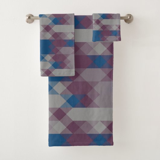 blue and mauve geometric pattern badhandtuch set (Insitu)