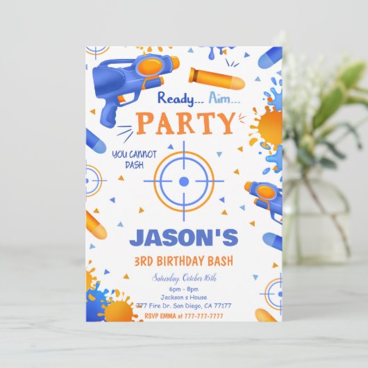 Blue and Orange Dart Gun Birthday Einladung (Stehend Vorderseite)