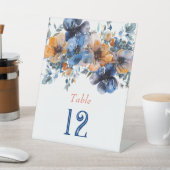 Blue and Orange Paint Floral Wedding Tischnummer Sockelschild (In SItu)