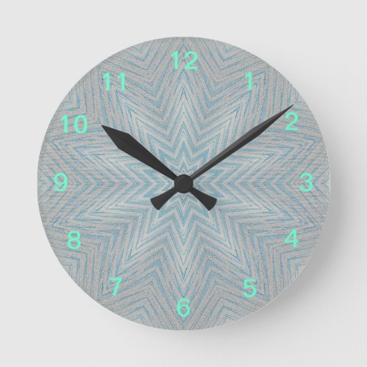 Blue and Silver Kaleidoscope Star Pattern Clock Runde Wanduhr (Vorderseite)
