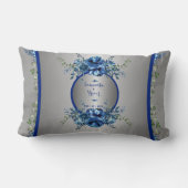 Blue and Silver Petal Symphony Lendenkissen (Rückseite)