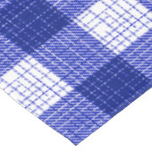 Blue and White Bold Checkered Plaid Design  Tischdecke (Schrägansicht)