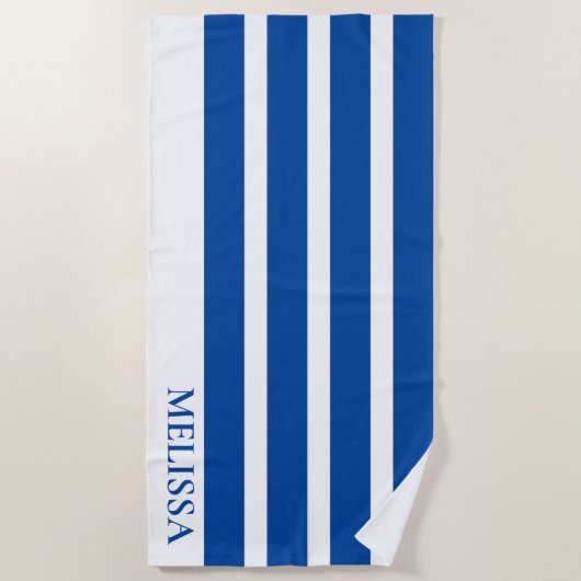 Blue And White Cabana Stripe Personalized Name Strandtuch (Vorderseite)