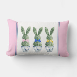 Blue and White Chinoiserie With Rabbit Topiaries Lendenkissen
