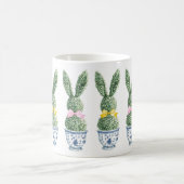 Blue and White Chinoiserie With Rabbit Topiary Kaffeetasse (Mittel)