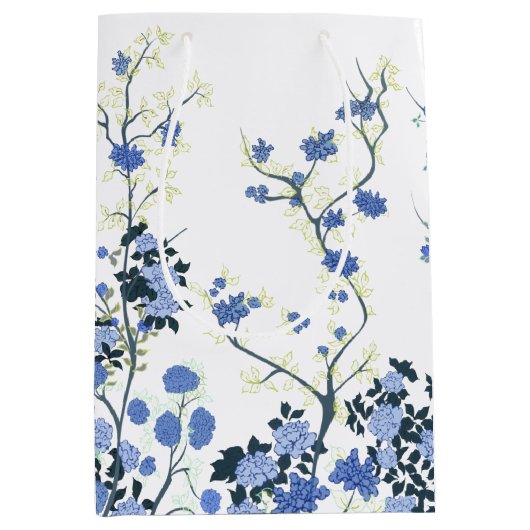 Blue and White Floral Geschenktasche Mittlere Geschenktüte (Vorderseite)