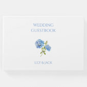 Blue and White Floral Hydrangea Wedding Gästebuch (Vorderseite)